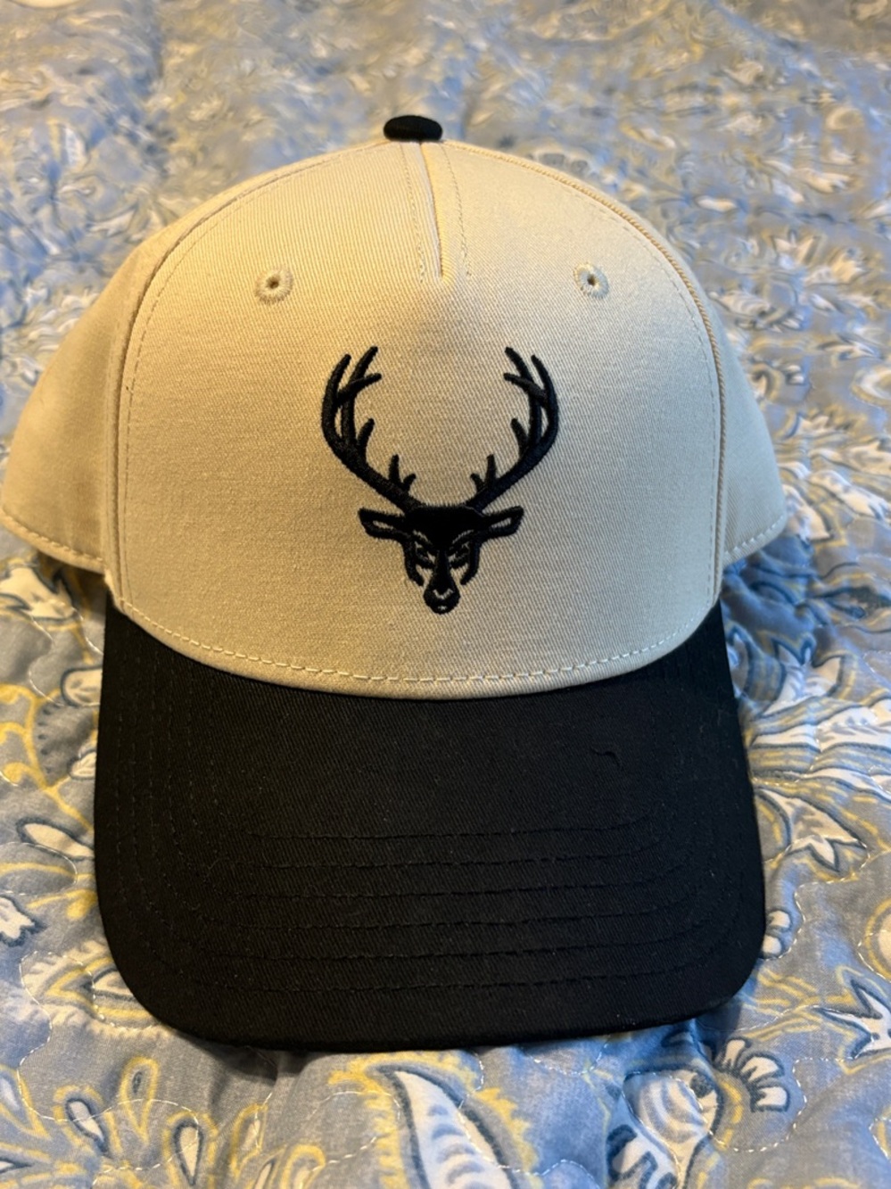 Beige and Black Deer Emblem Baseball Cap